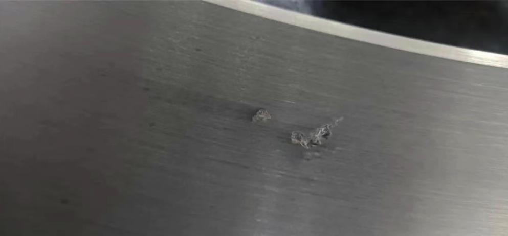 Karakteristike i prevencije mjere pore padavina u sivom livenom željeza